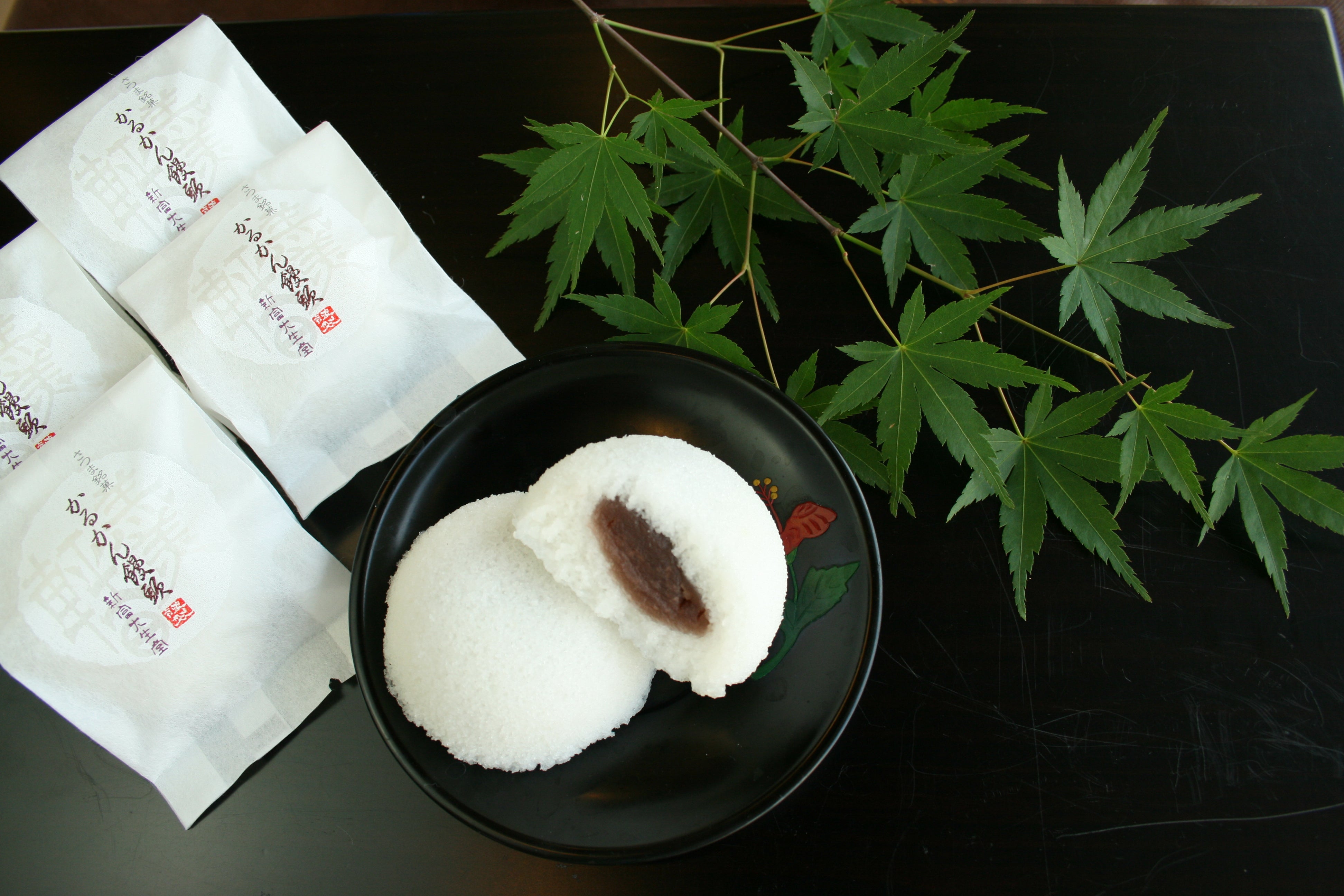 No.1028 軽羹（かるかん）とは その1 – 株式会社新富大生堂