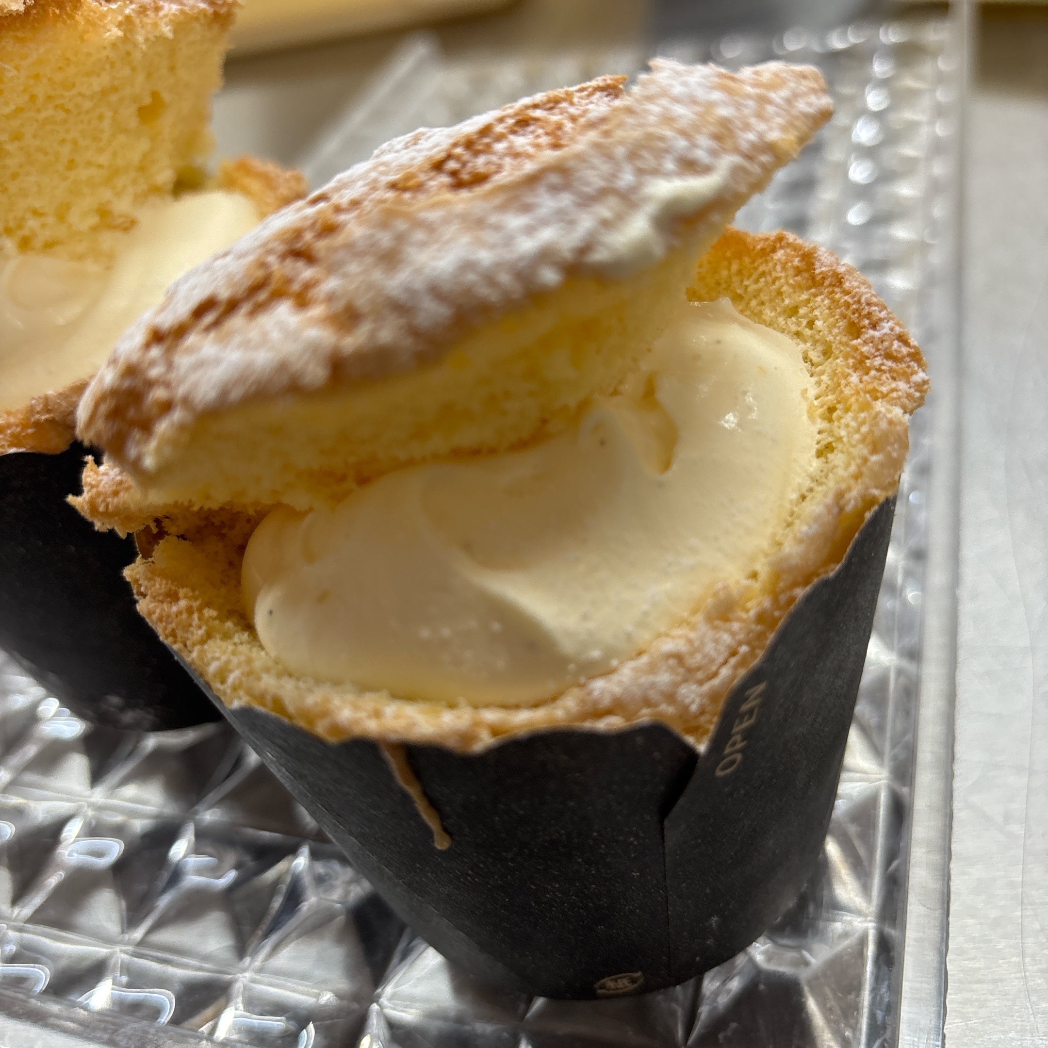 No.1029 軽羹（かるかん）とは2 – 株式会社新富大生堂